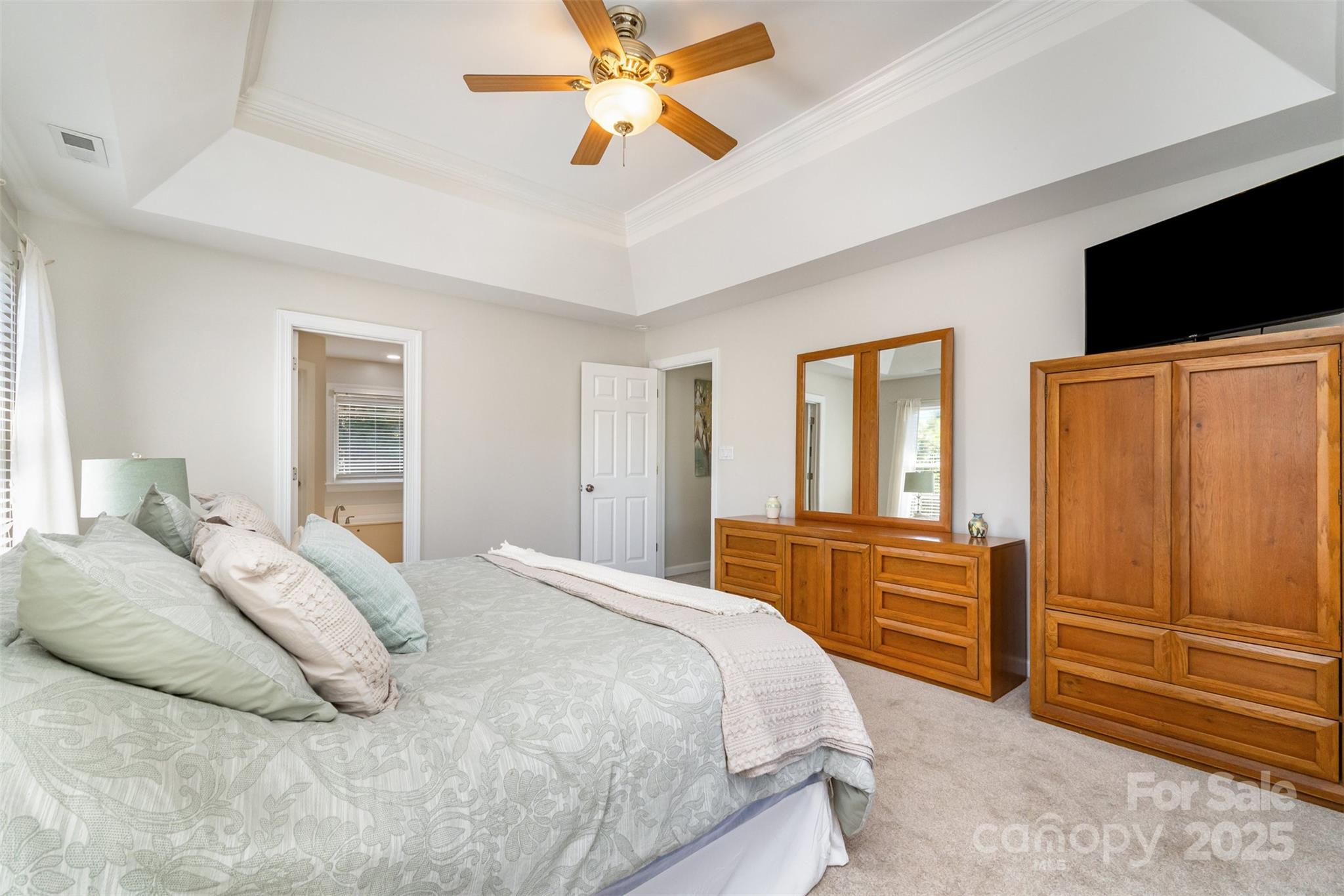 9008 Tartan Ridge Drive Property Photo 27