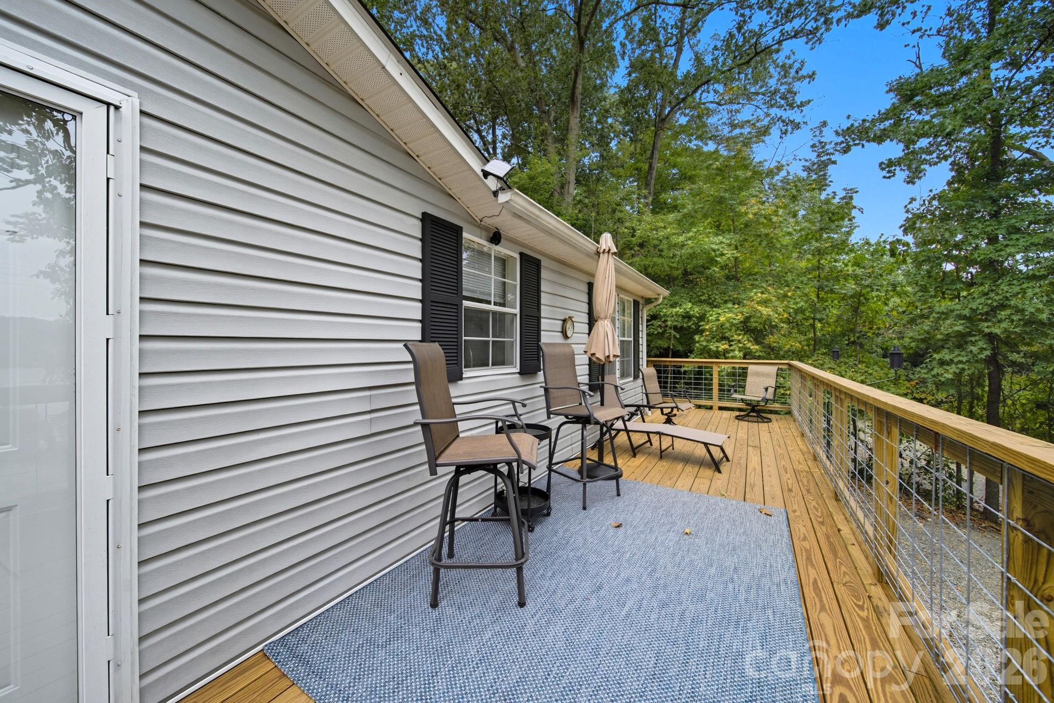 1135 Pinehaven Drive Property Photo 32