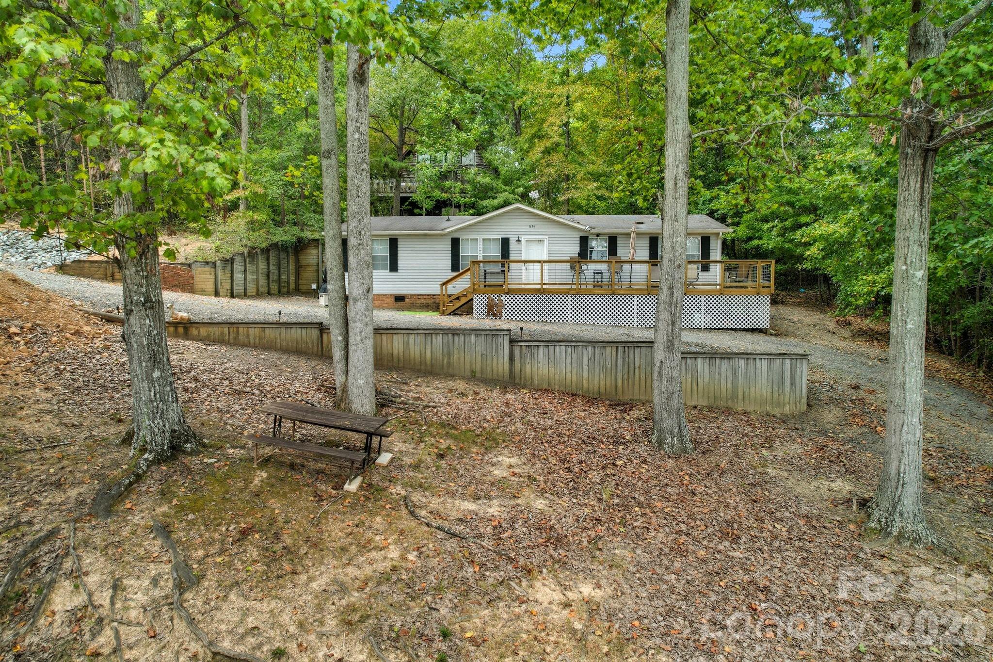 1135 Pinehaven Drive Property Photo 35