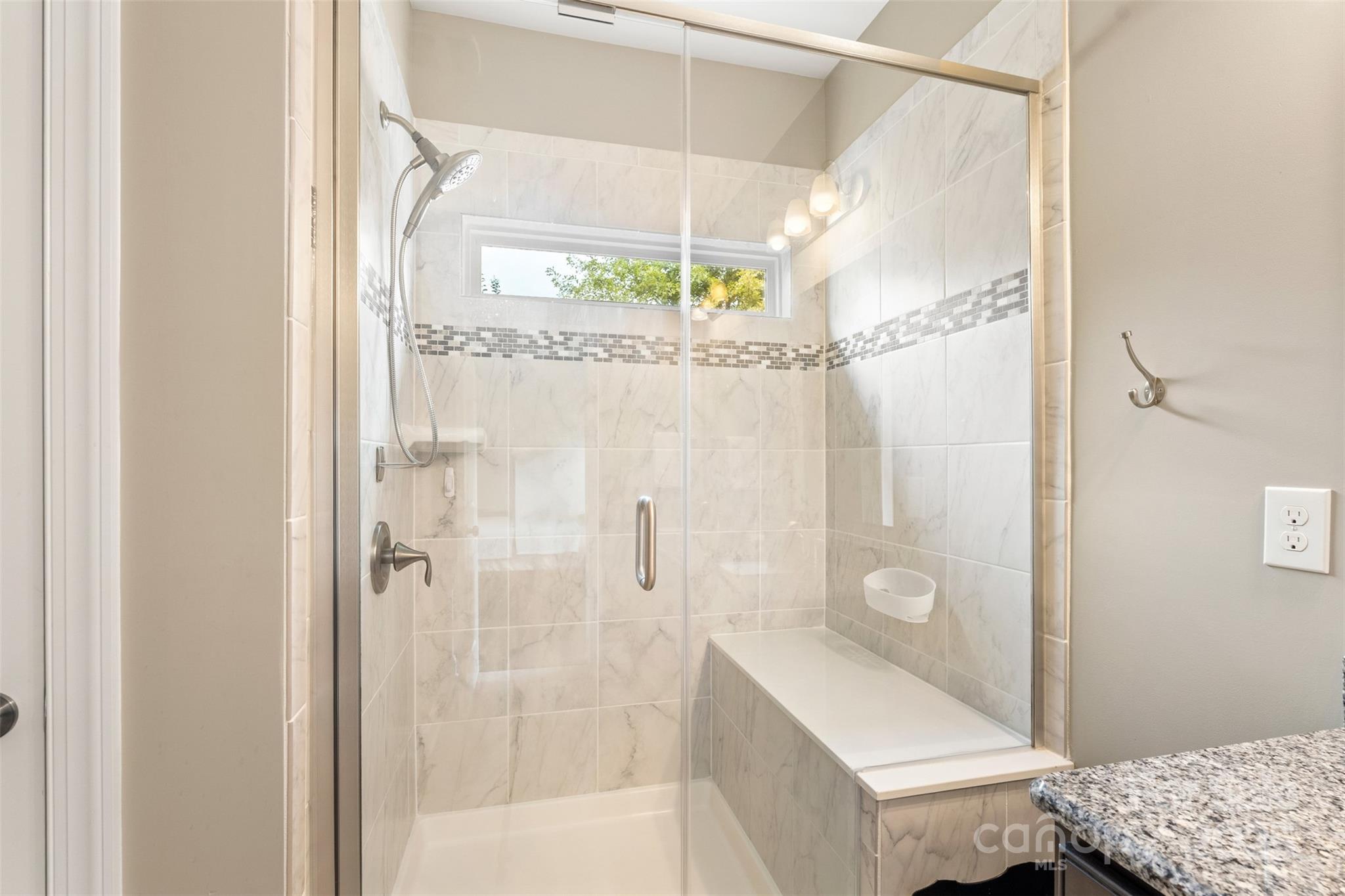 2934 Hiddenbrook Way Property Photo 19