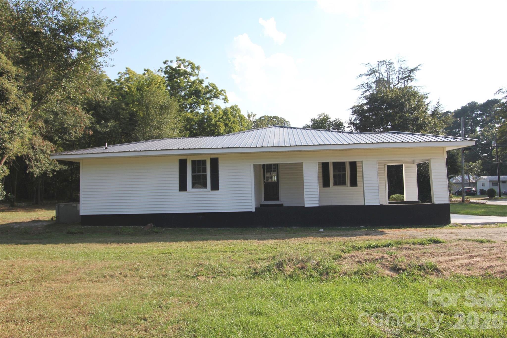 1205 Camden Road Property Photo 6