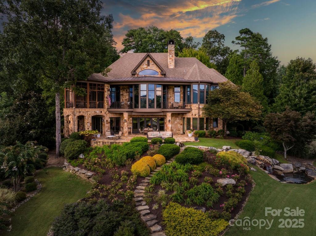 15 Water View Court Property Photo 2