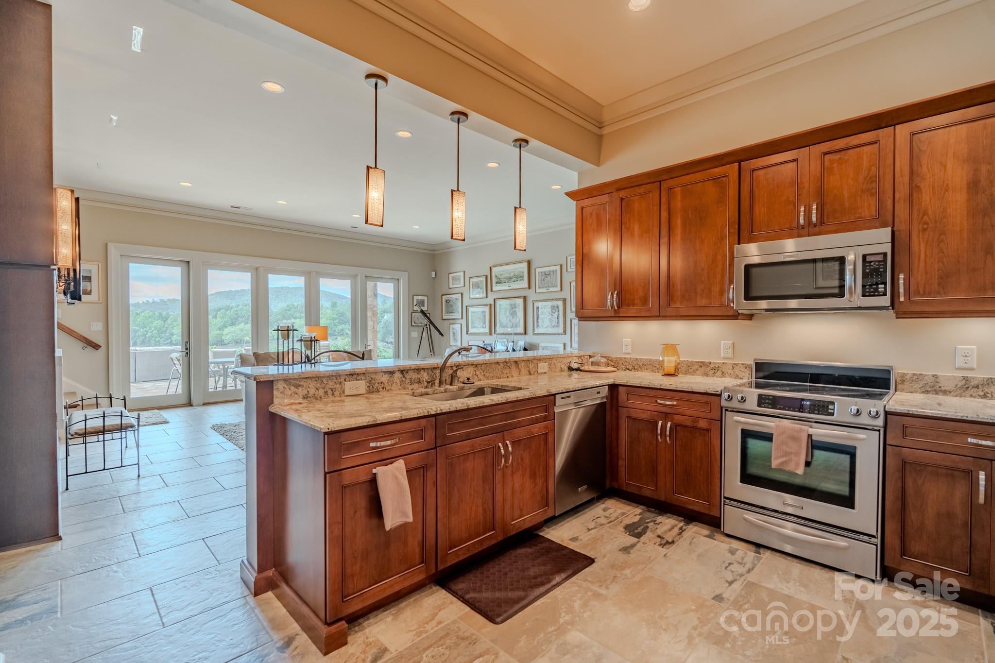 15 Water View Court Property Photo 32