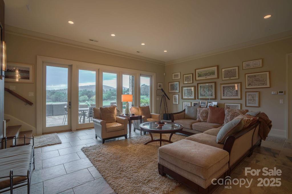 15 Water View Court Property Photo 33
