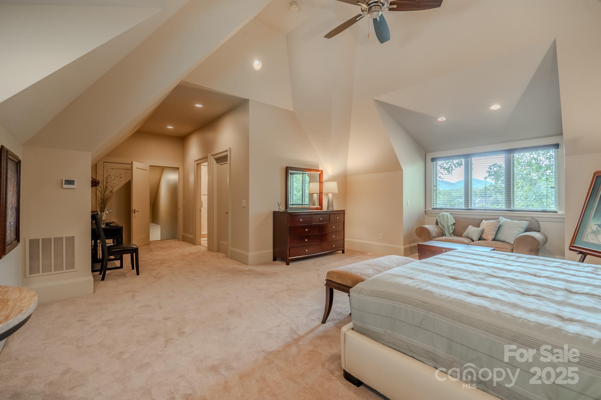 15 Water View Court Property Photo 38