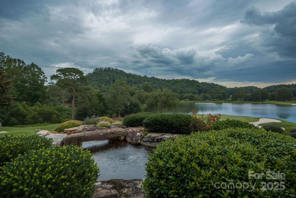 15 Water View Court Property Photo 47