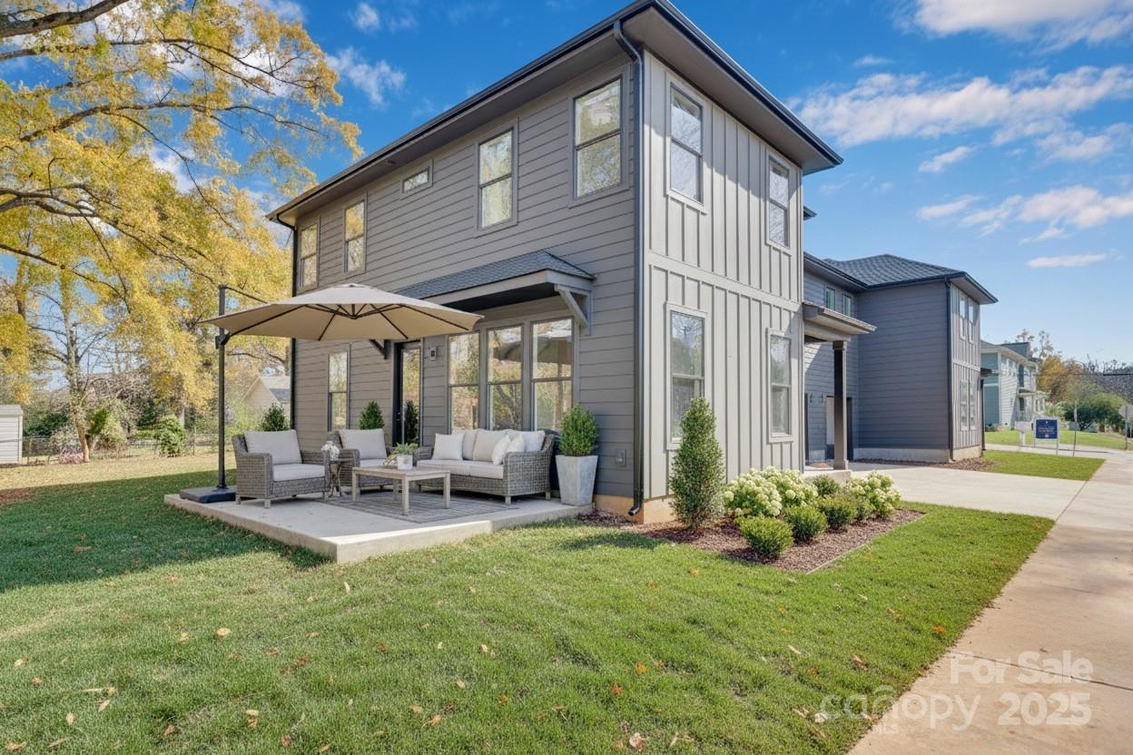 2808 Morson Street Property Photo 3