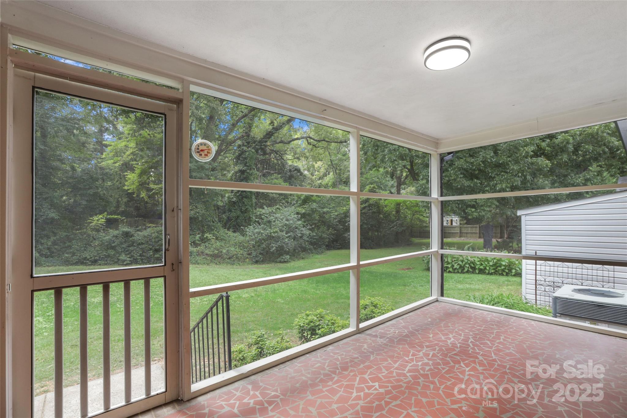 1100 Nancy Drive Property Photo 10