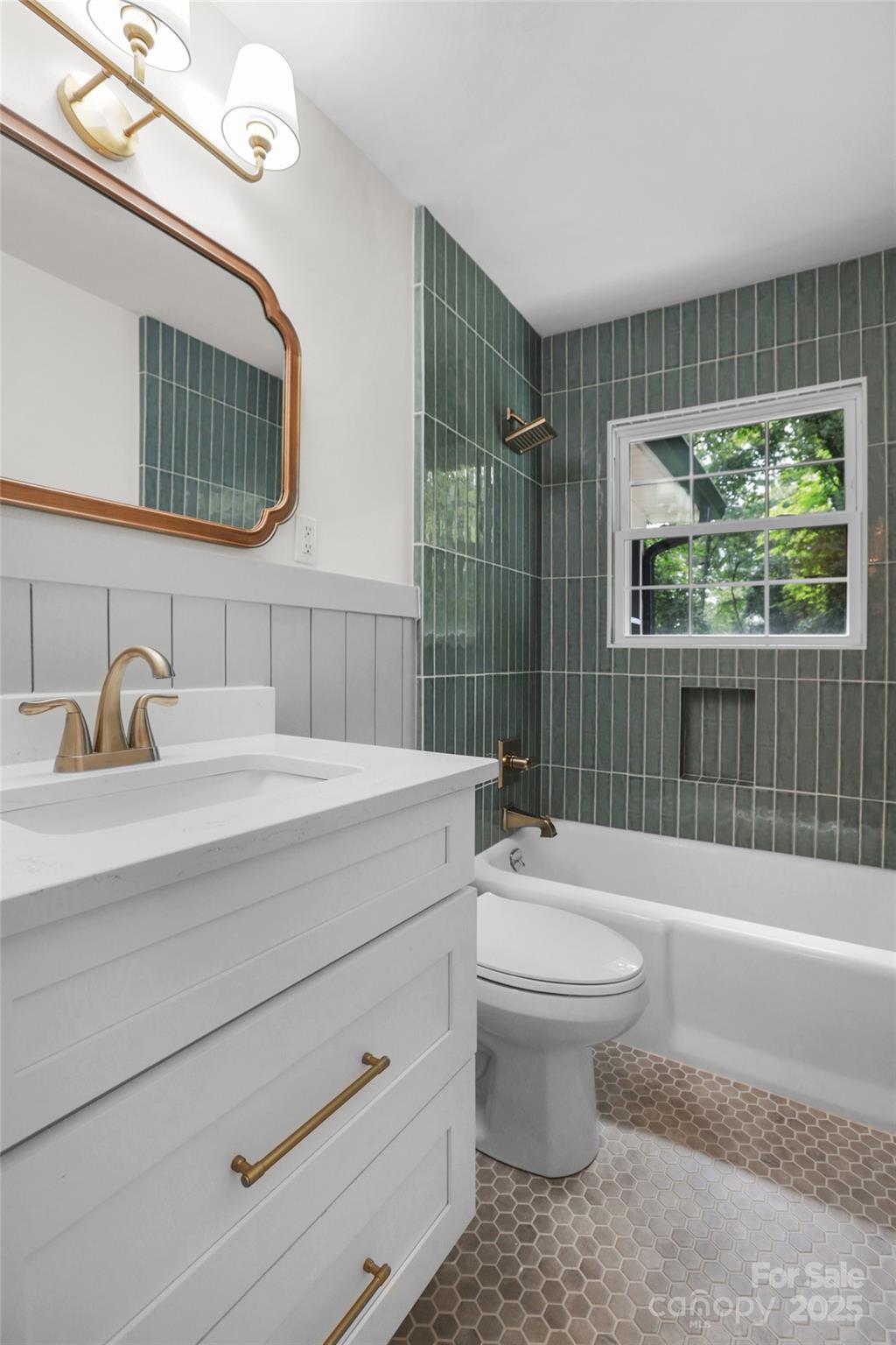 1100 Nancy Drive Property Photo 17