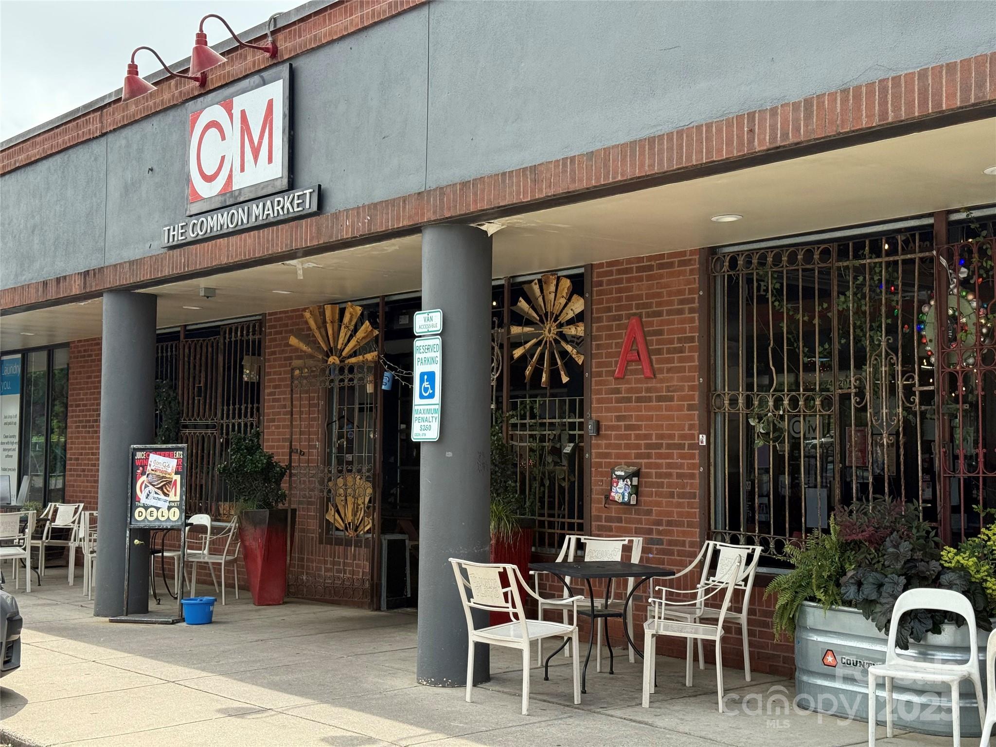 1100 Nancy Drive Property Photo 27