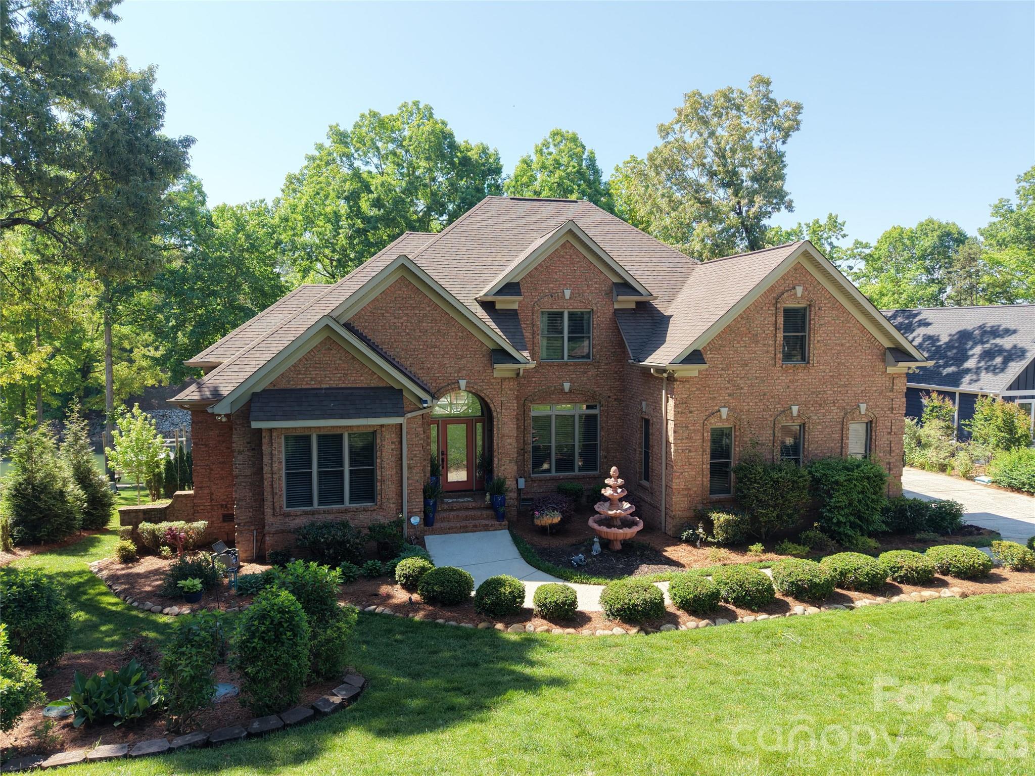 107 Nautilus Court Property Photo 2