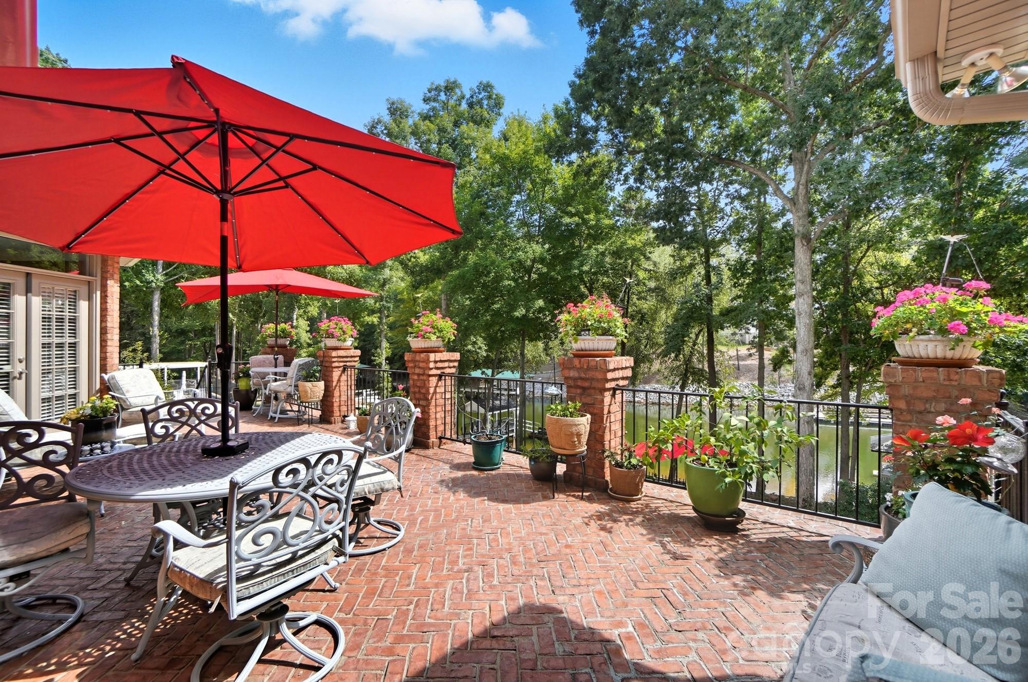 107 Nautilus Court Property Photo 25
