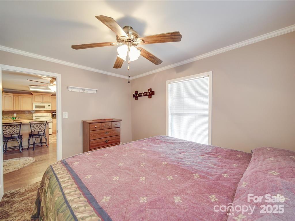 2460 Cottage Lane Property Photo 20