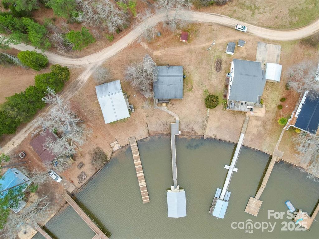 2460 Cottage Lane Property Photo 35