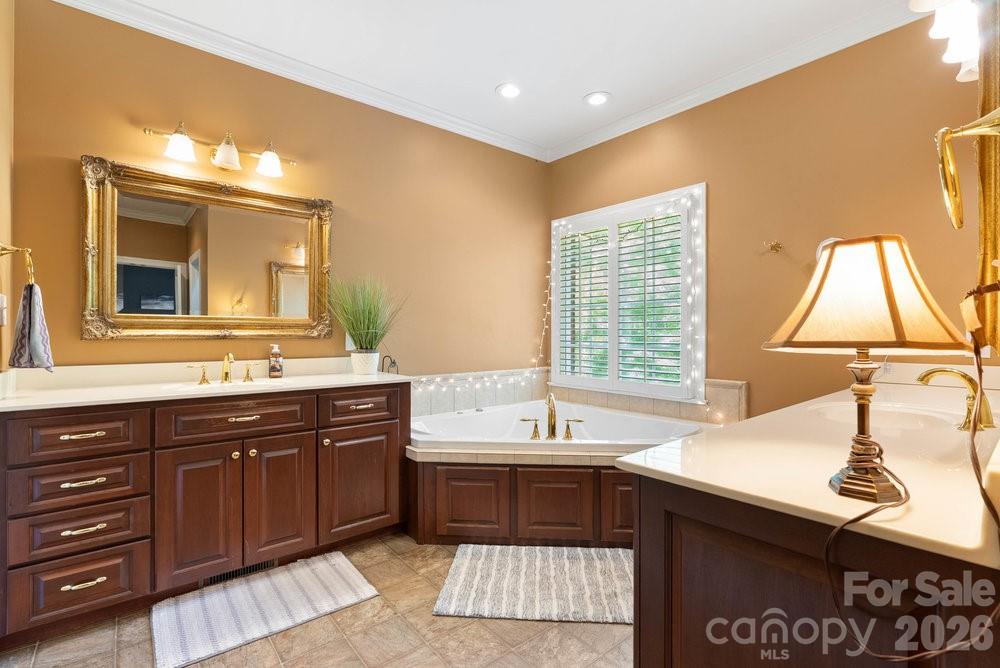 134 Brightmore Circle Property Photo 15