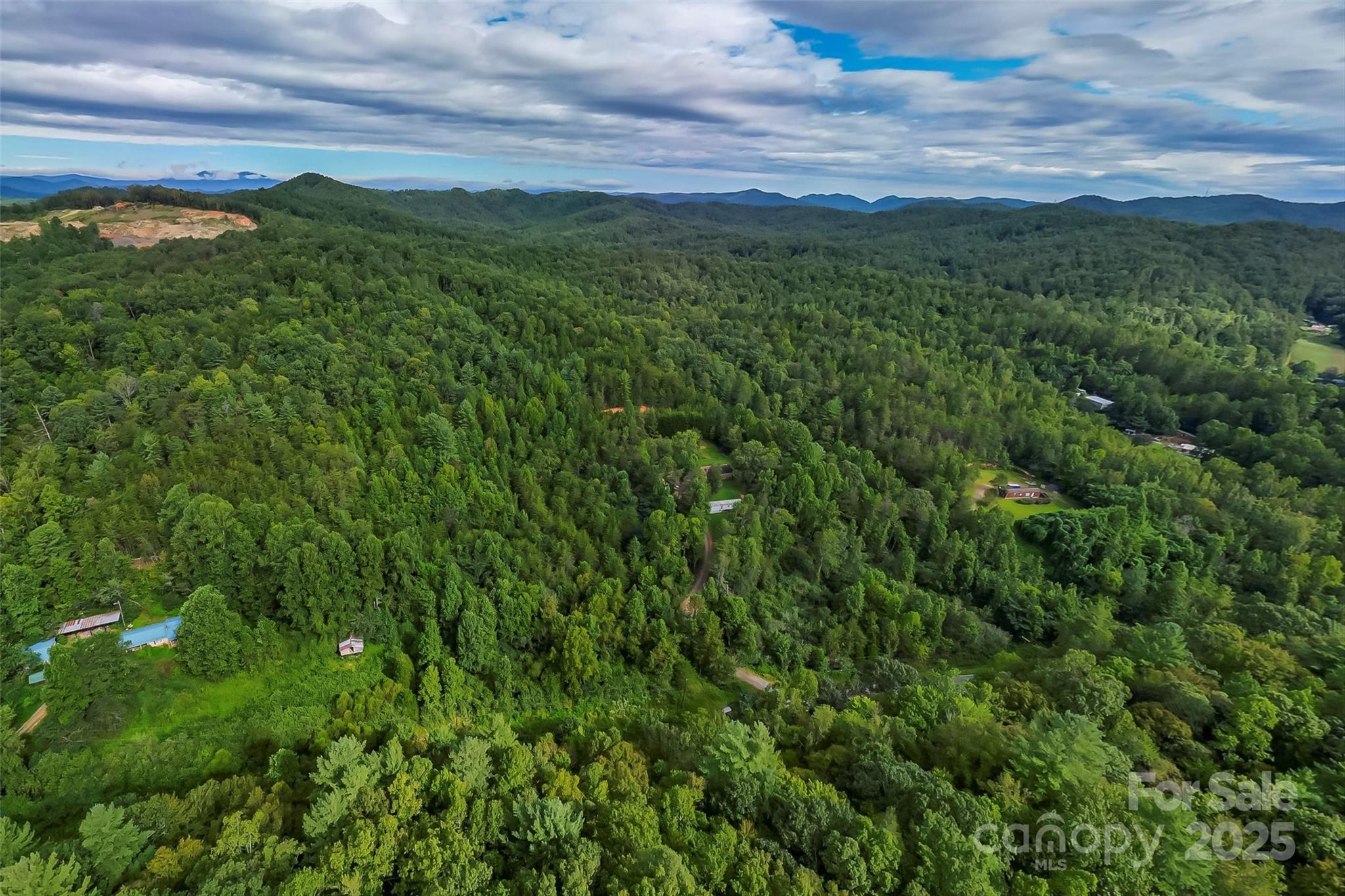 2636 Cheraw Road Property Photo 3