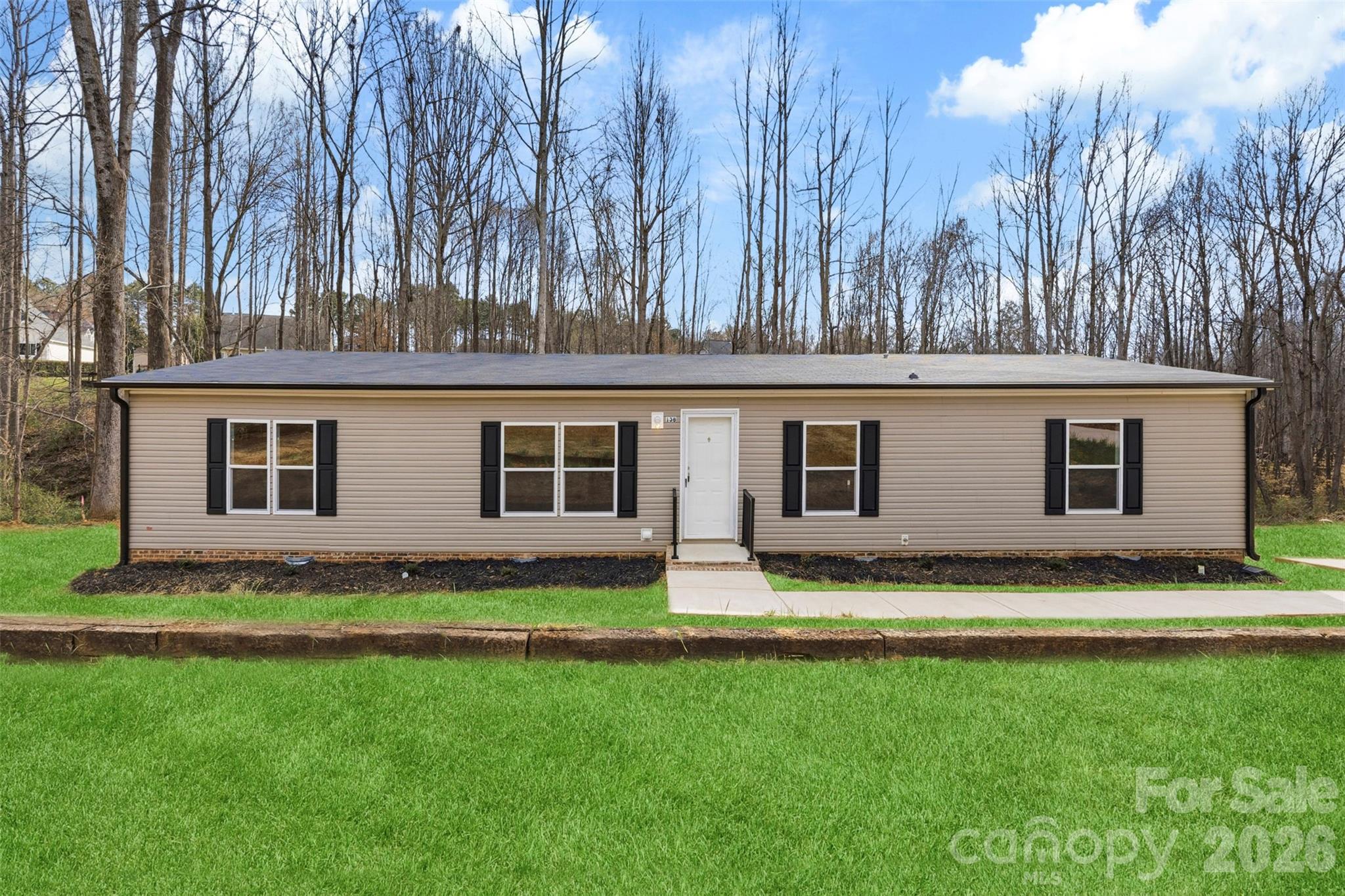 138 Key West Lane Property Photo 1