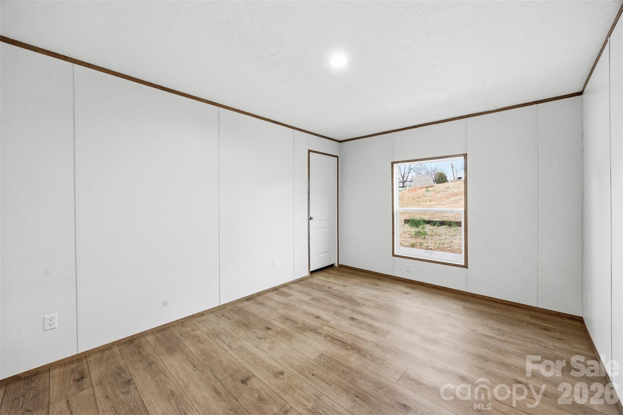 138 Key West Lane Property Photo 8