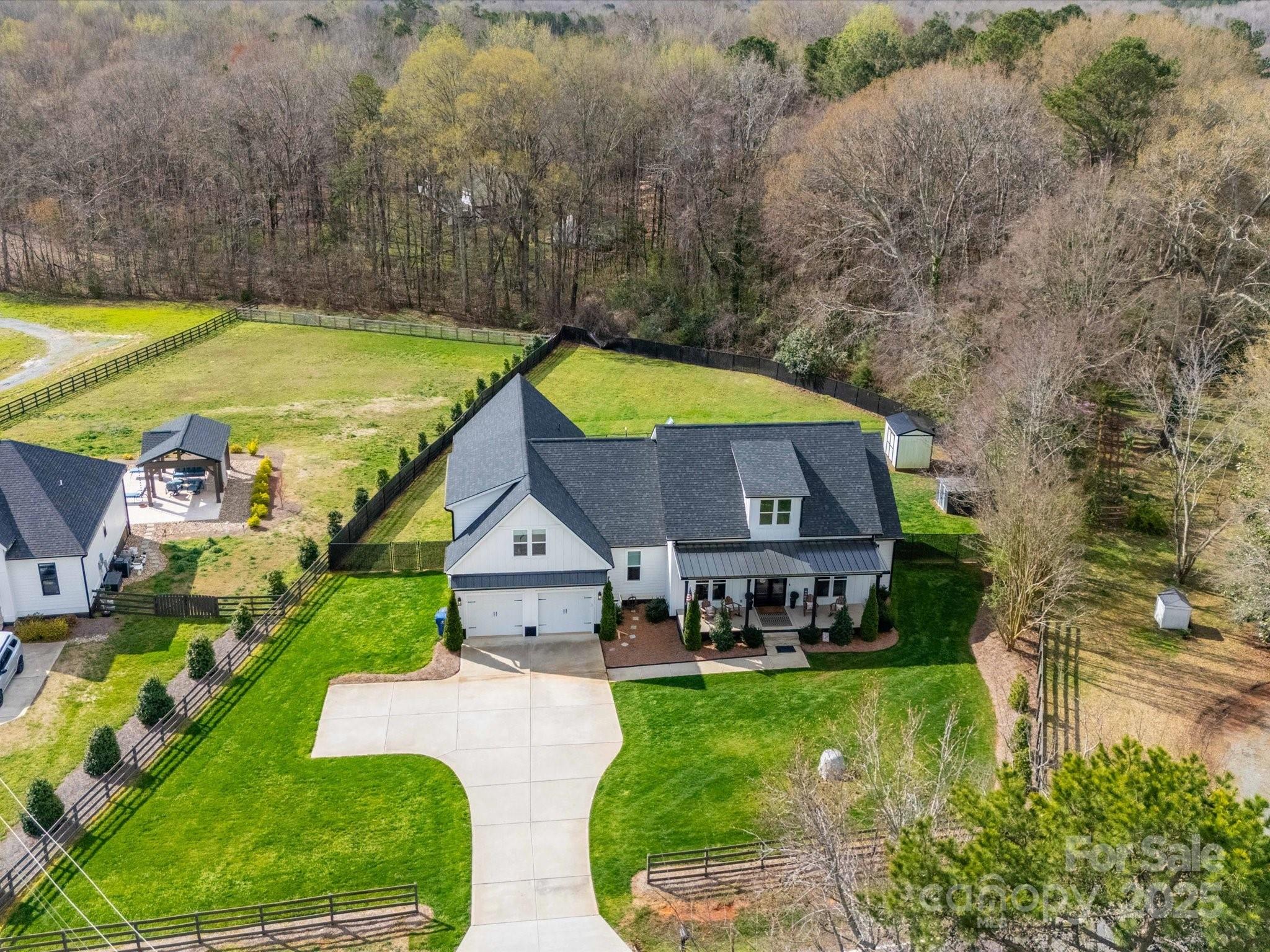 7619 Old Waxhaw Monroe Road Property Photo 4