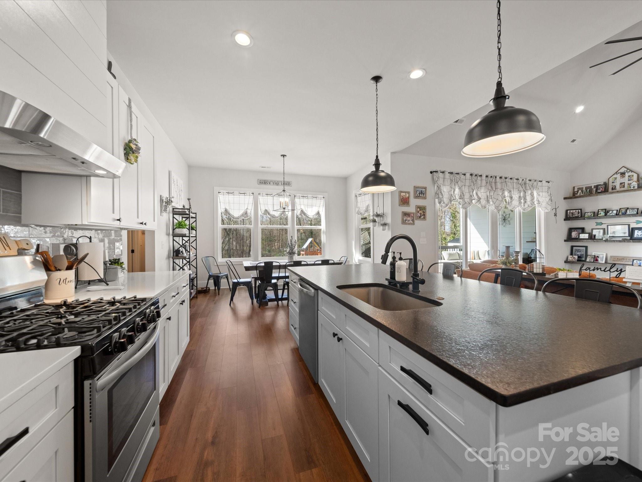 7619 Old Waxhaw Monroe Road Property Photo 17