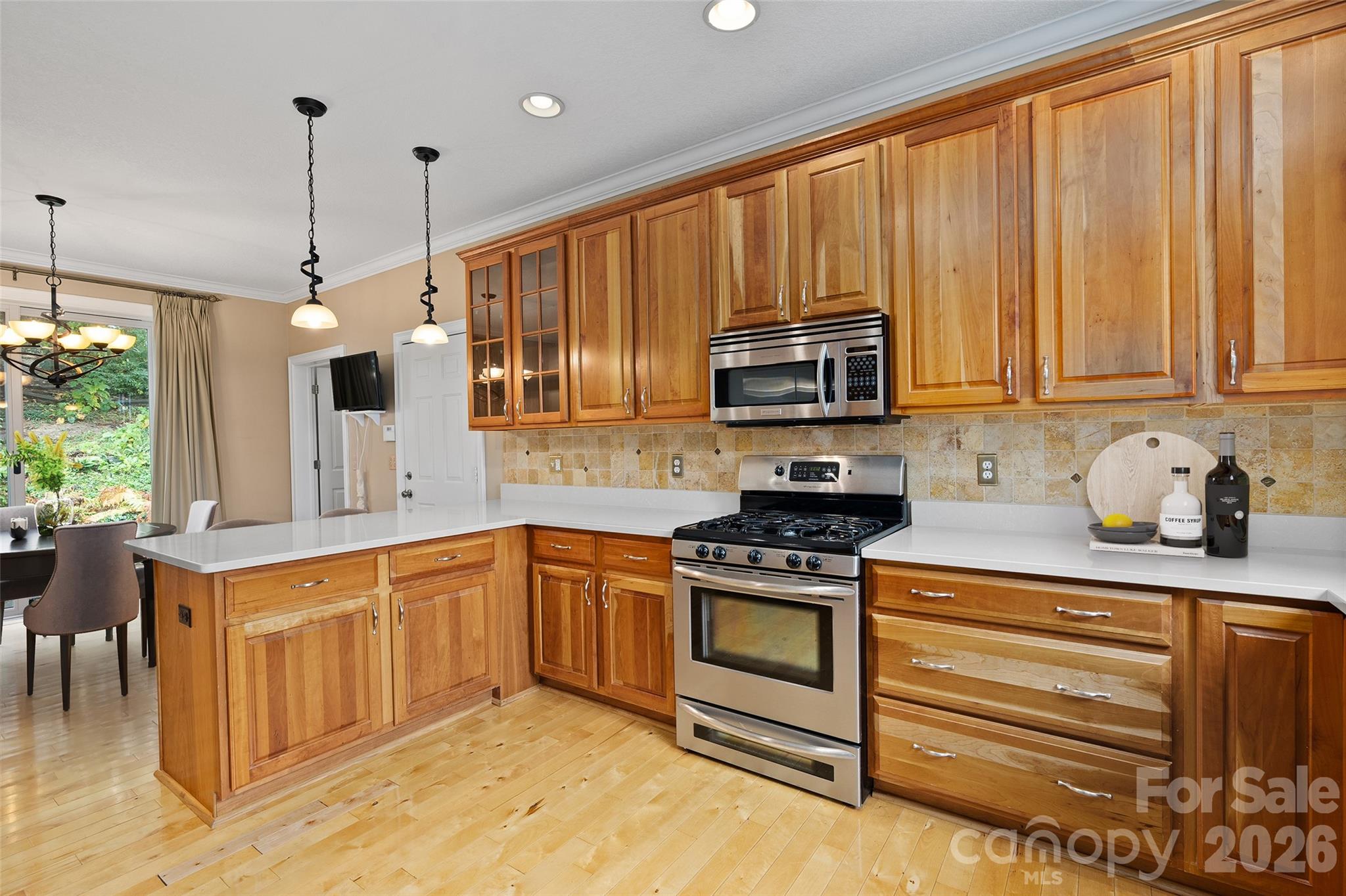 23 Clear Vista Drive Property Photo 12