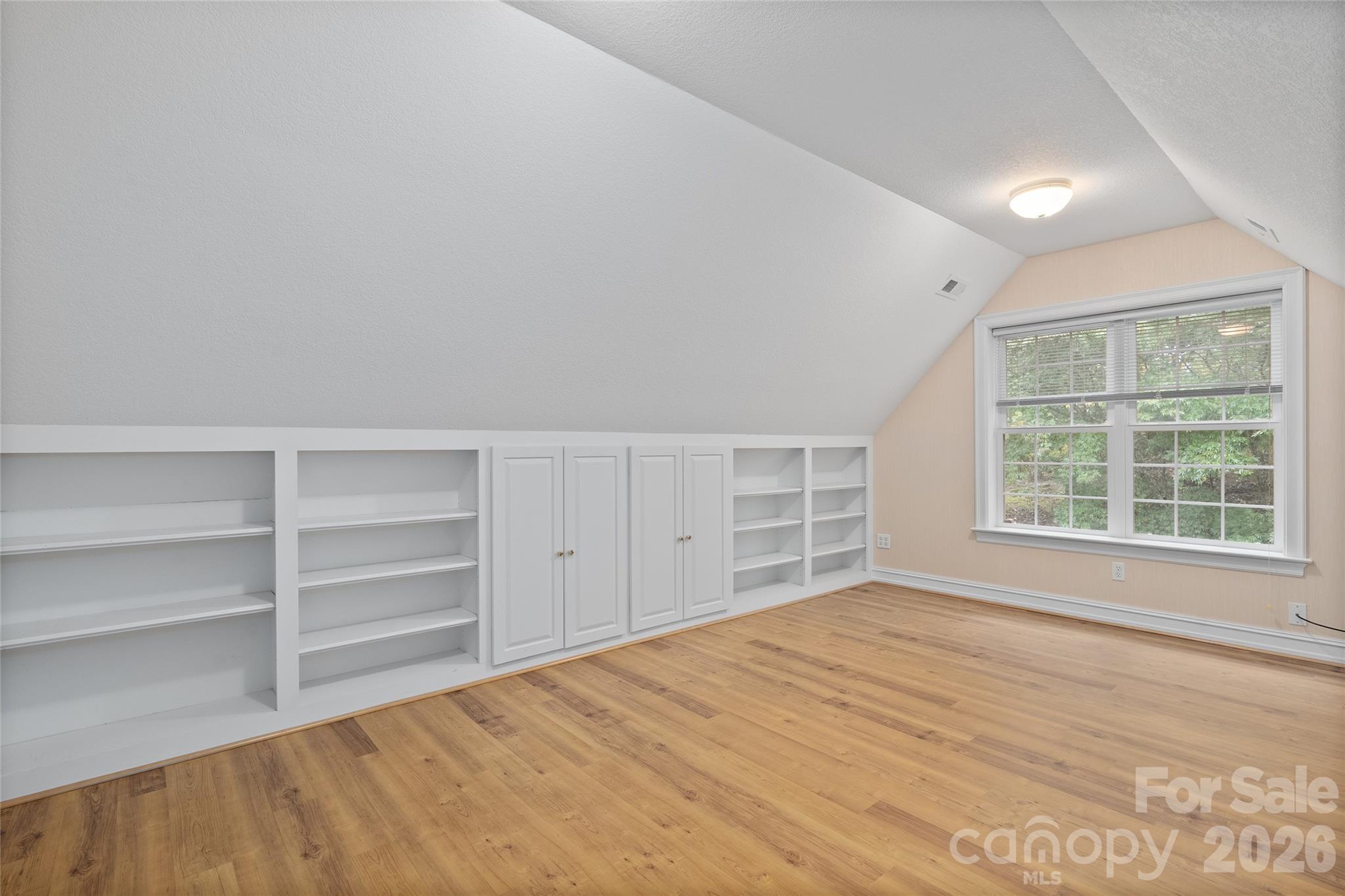 23 Clear Vista Drive Property Photo 30