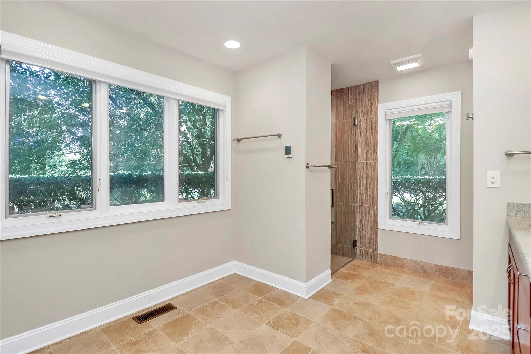 109 Lynn Cove Lane Property Photo 13