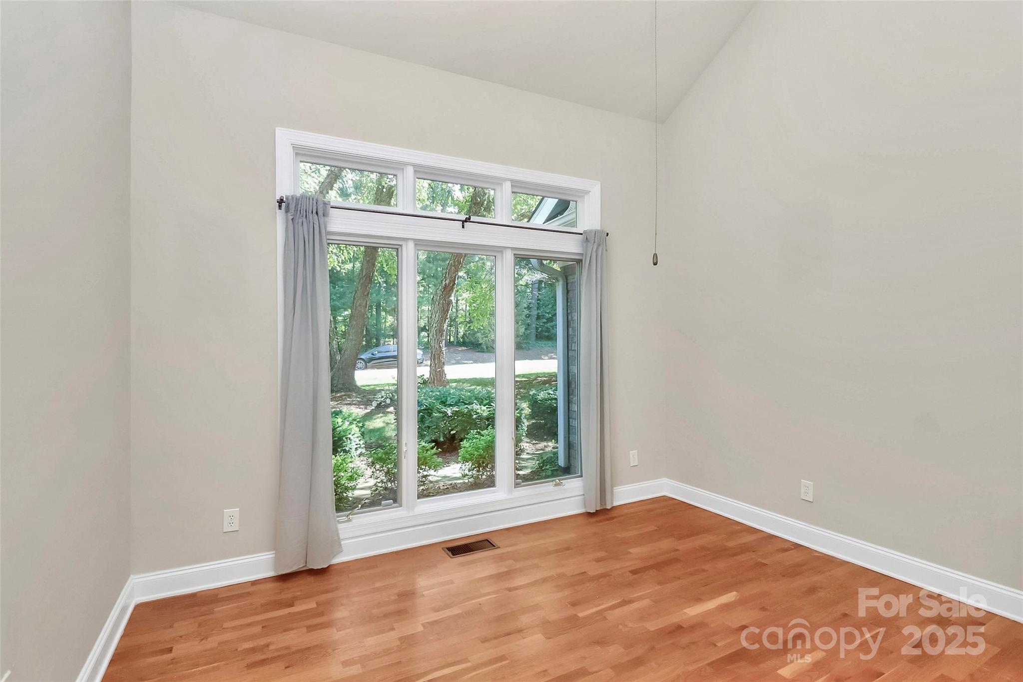 109 Lynn Cove Lane Property Photo 15