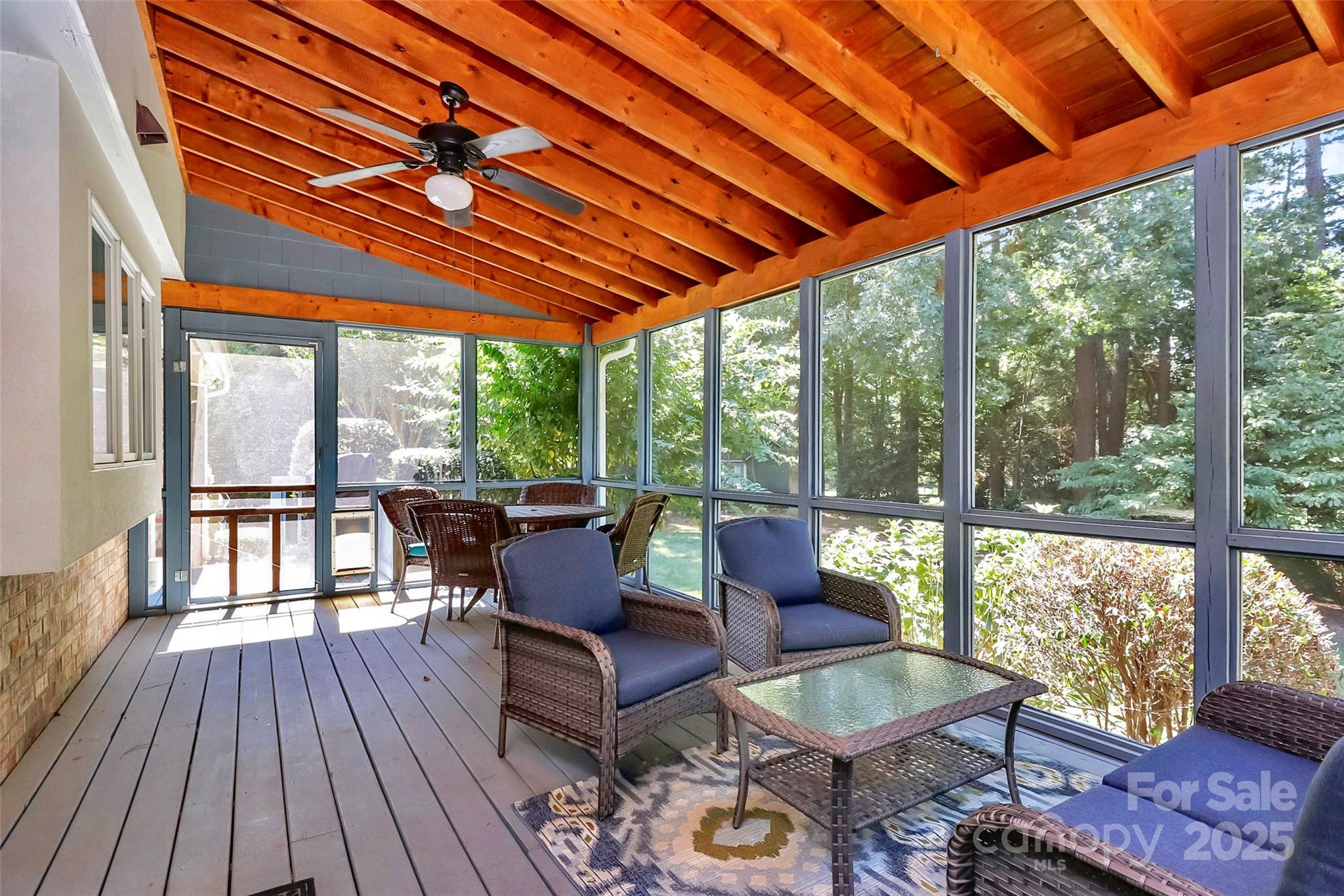 109 Lynn Cove Lane Property Photo 24