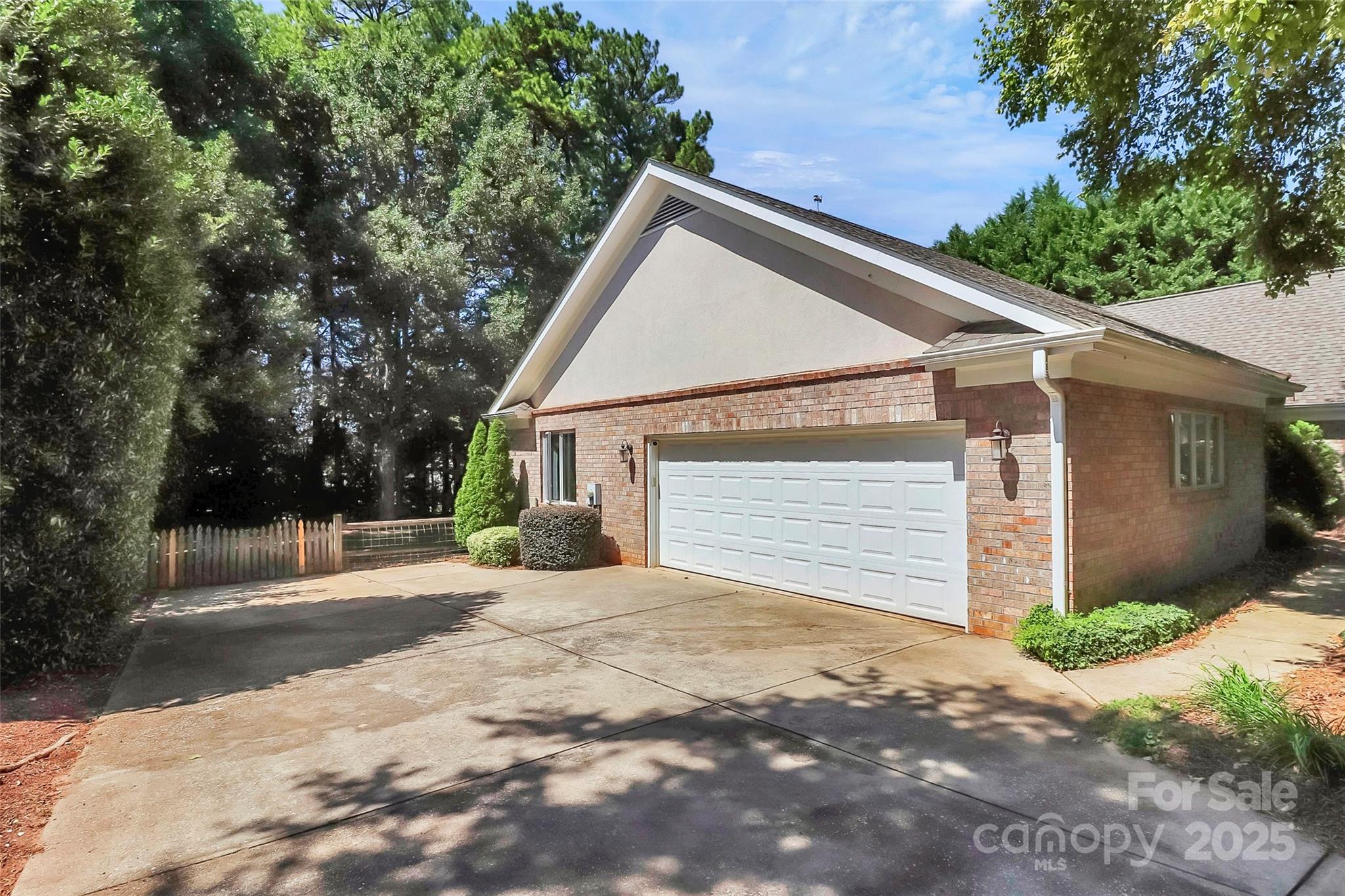 109 Lynn Cove Lane Property Photo 29