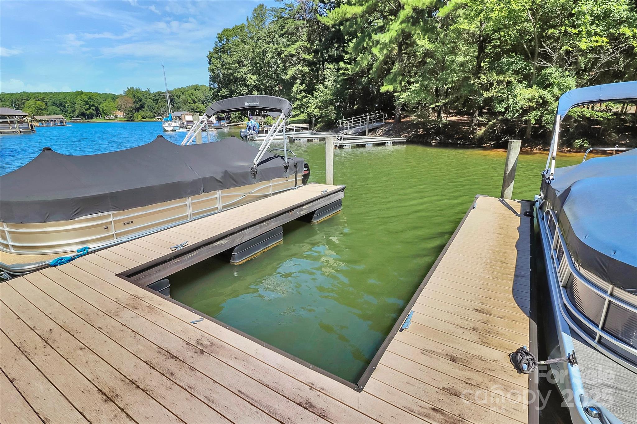 109 Lynn Cove Lane Property Photo 32