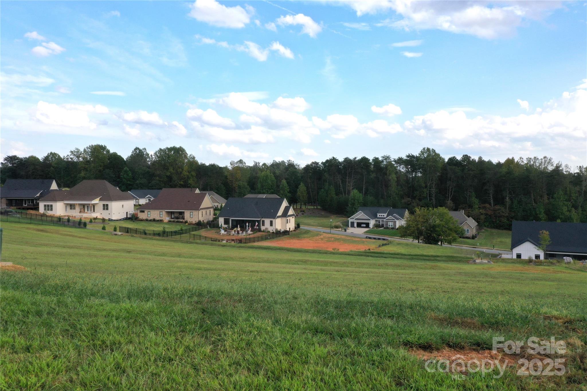 2627 Vista Lane Property Photo 4