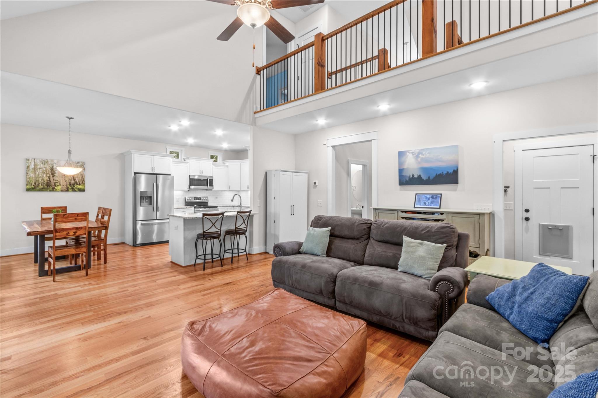 178 Nellwood Court Property Photo 18