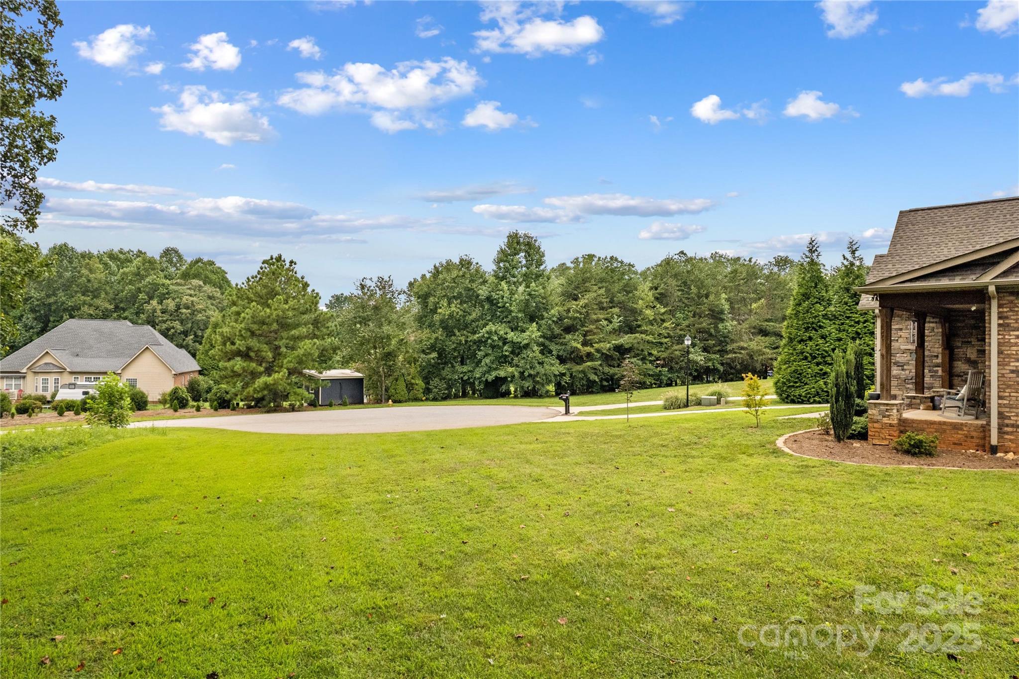 178 Nellwood Court Property Photo 40