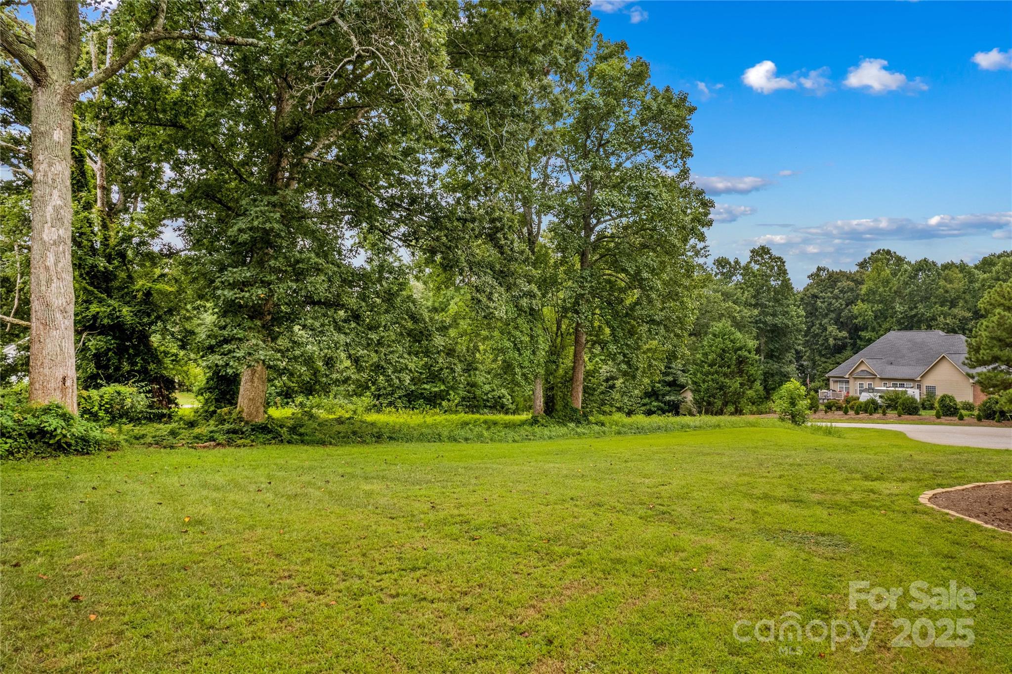 178 Nellwood Court Property Photo 44