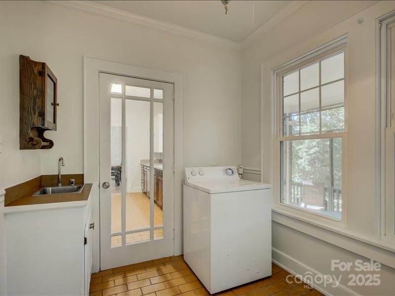 1950 Antler Drive Property Photo 14