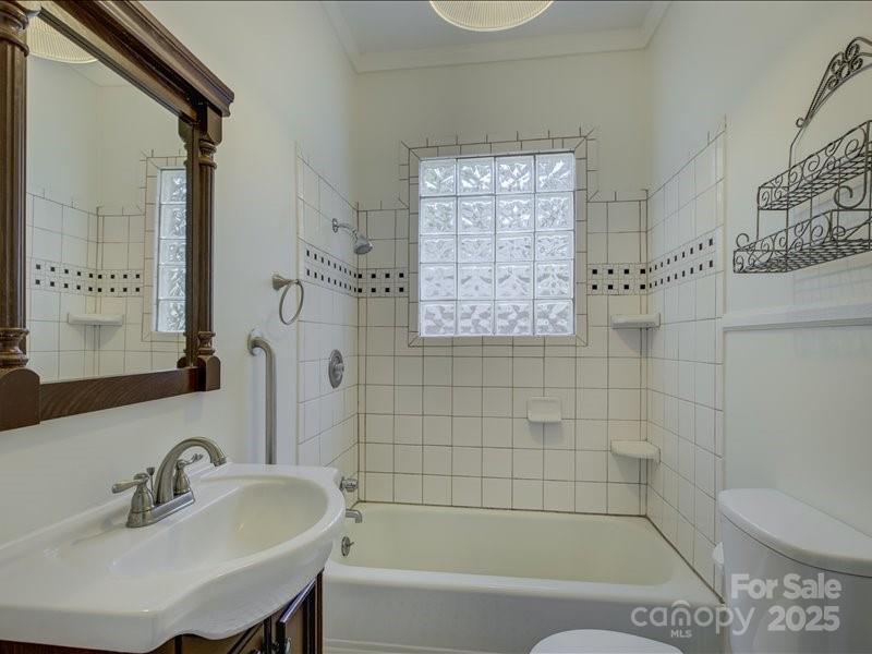 1950 Antler Drive Property Photo 16