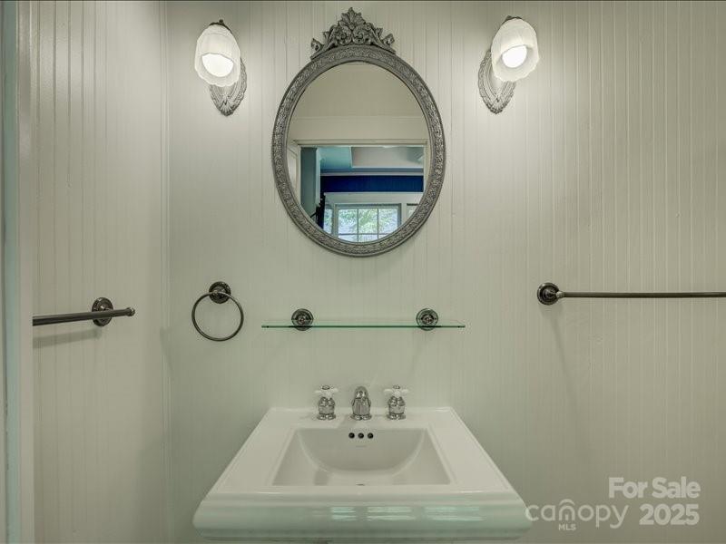 1950 Antler Drive Property Photo 19