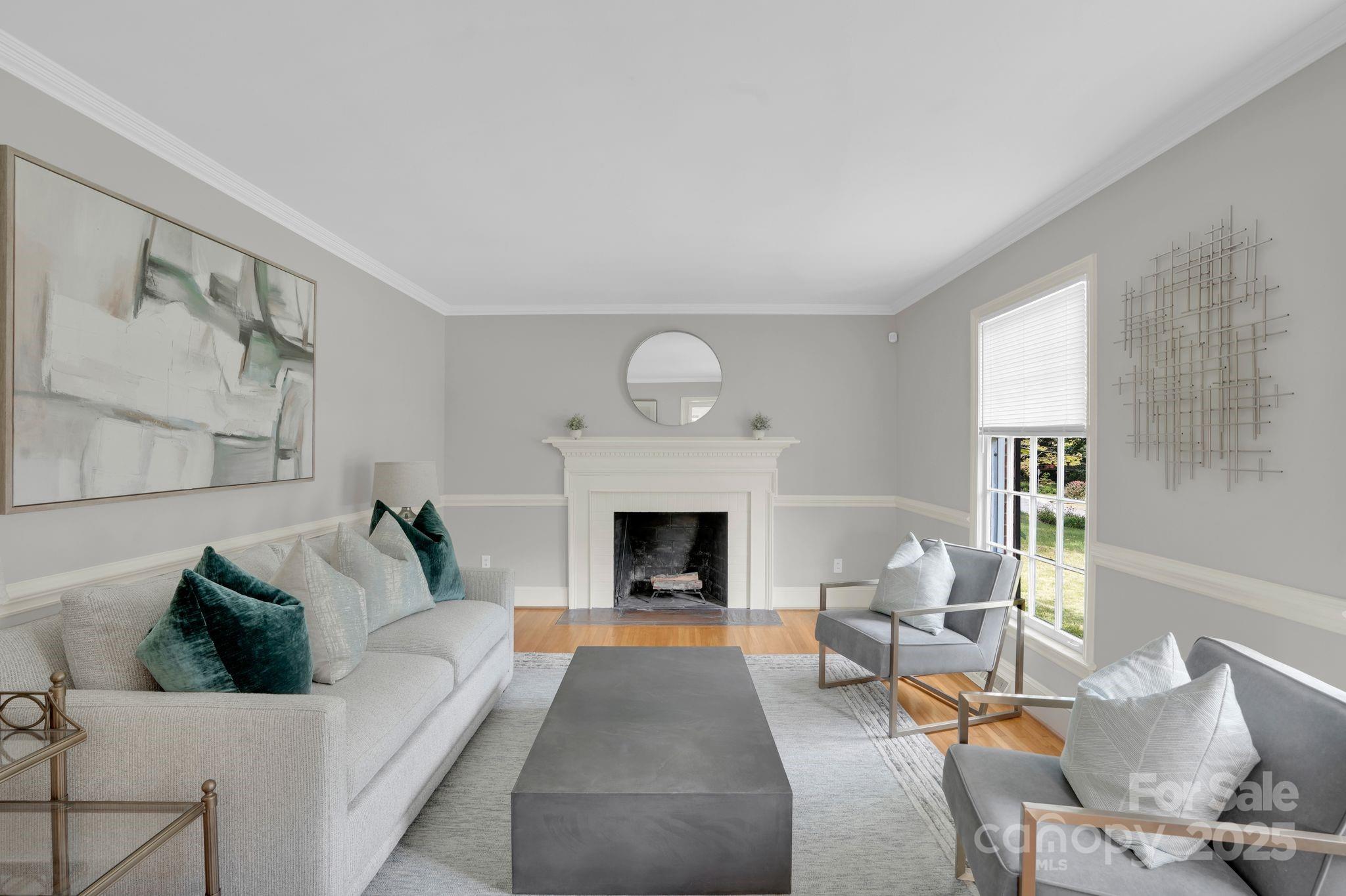 1614 Wensley Drive Property Photo 2