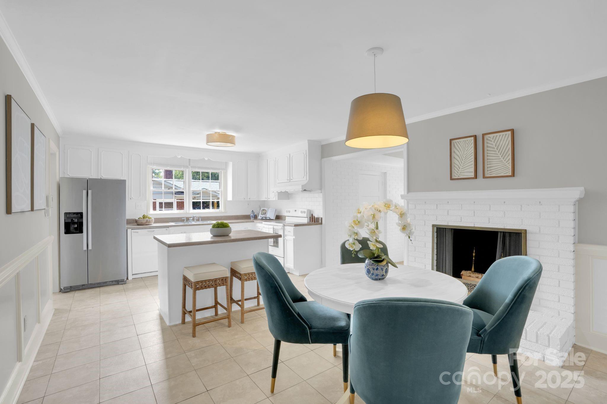 1614 Wensley Drive Property Photo 5