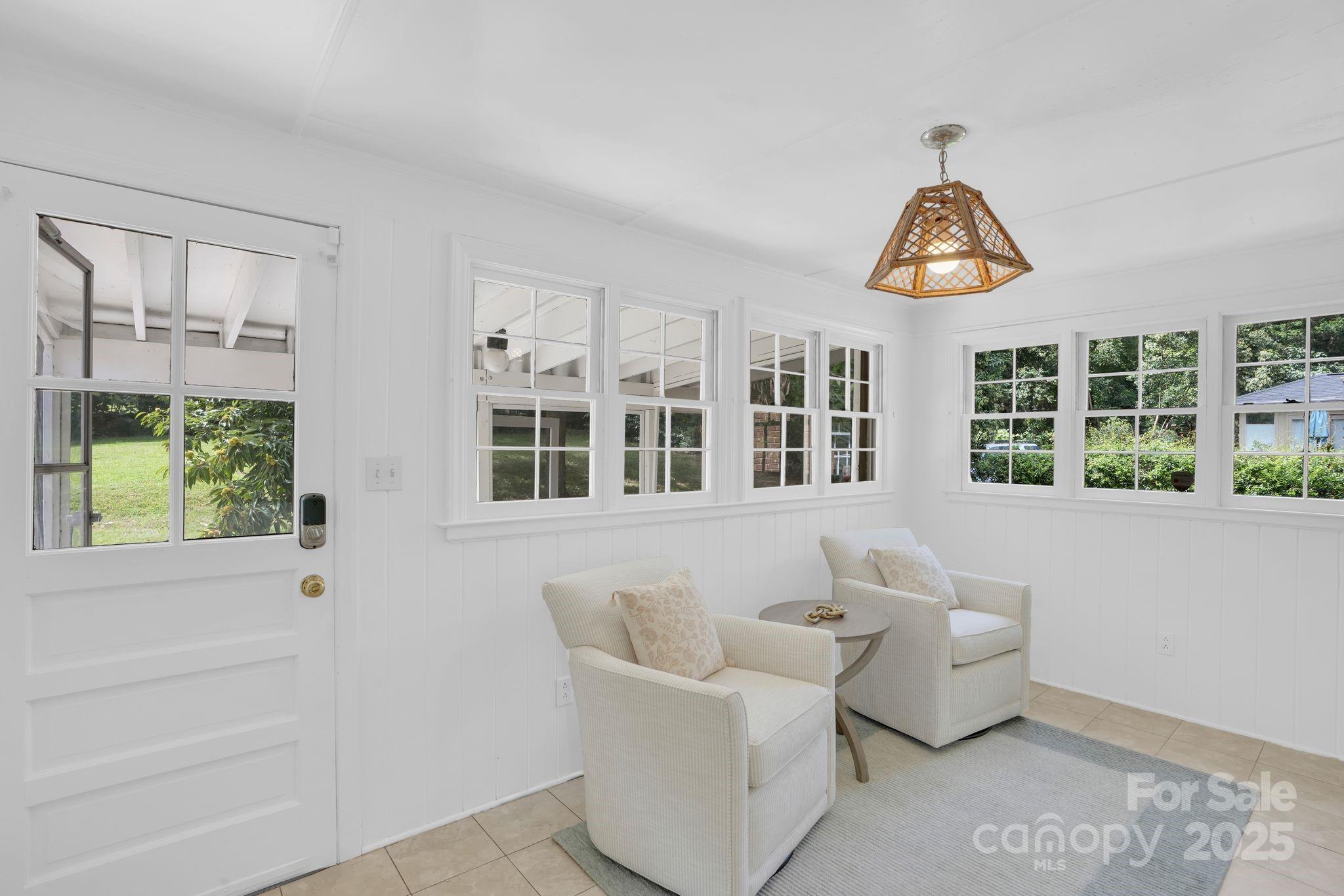 1614 Wensley Drive Property Photo 9