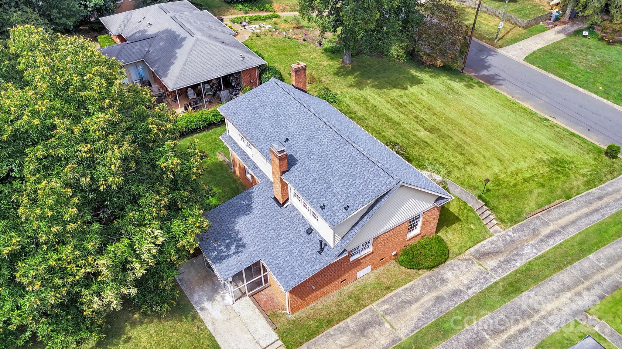 1614 Wensley Drive Property Photo 17