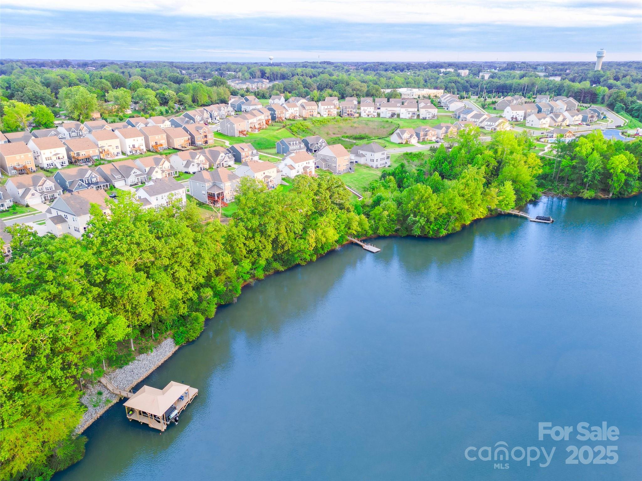 315 W Waterlynn Road Property Photo 5