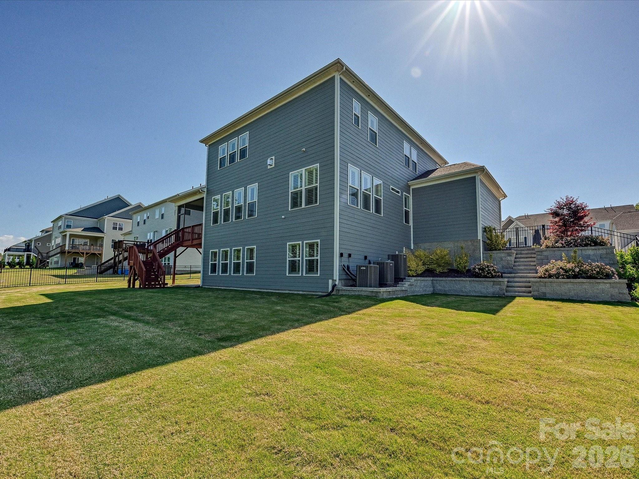 315 W Waterlynn Road Property Photo 5