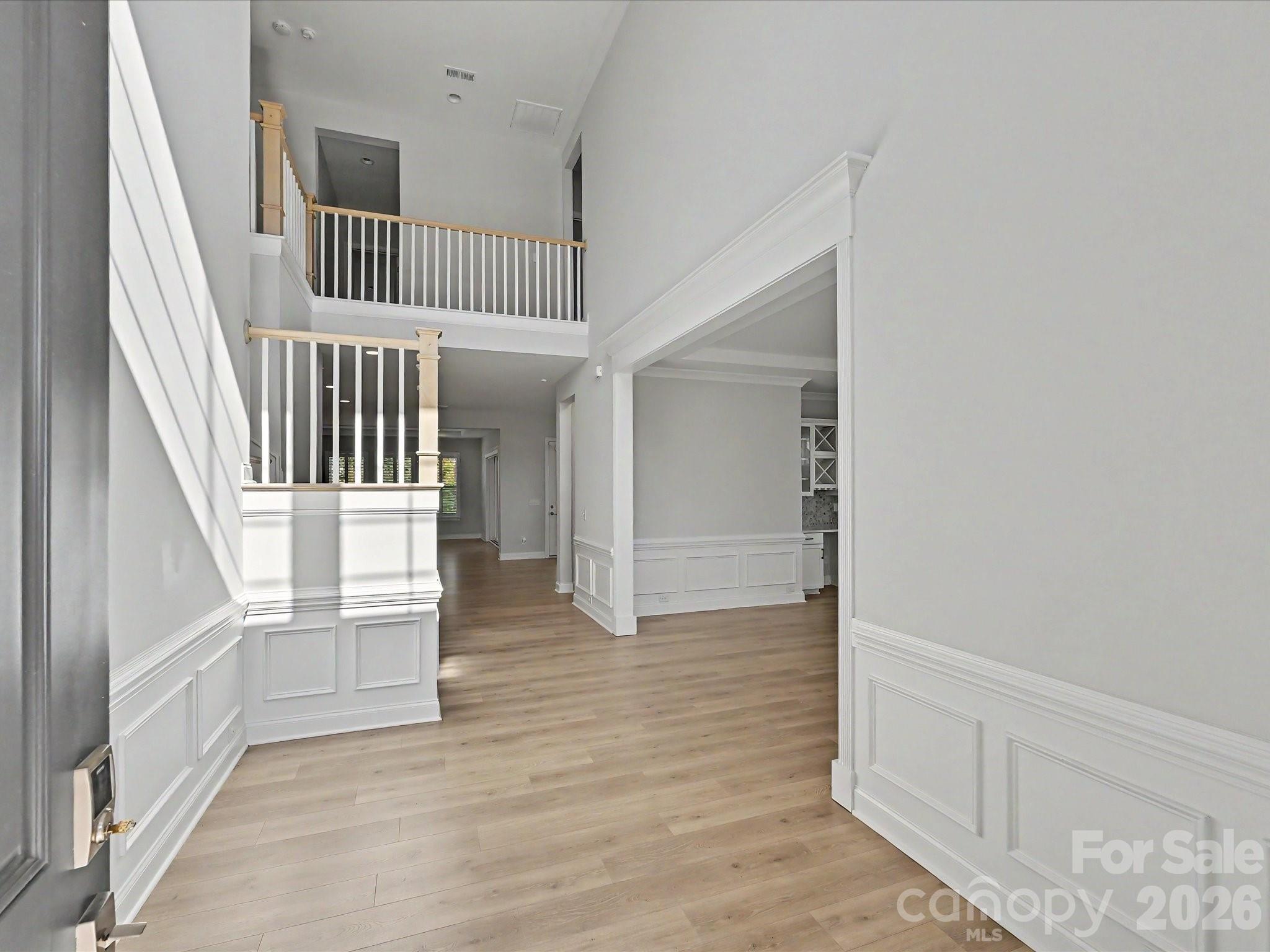 315 W Waterlynn Road Property Photo 8