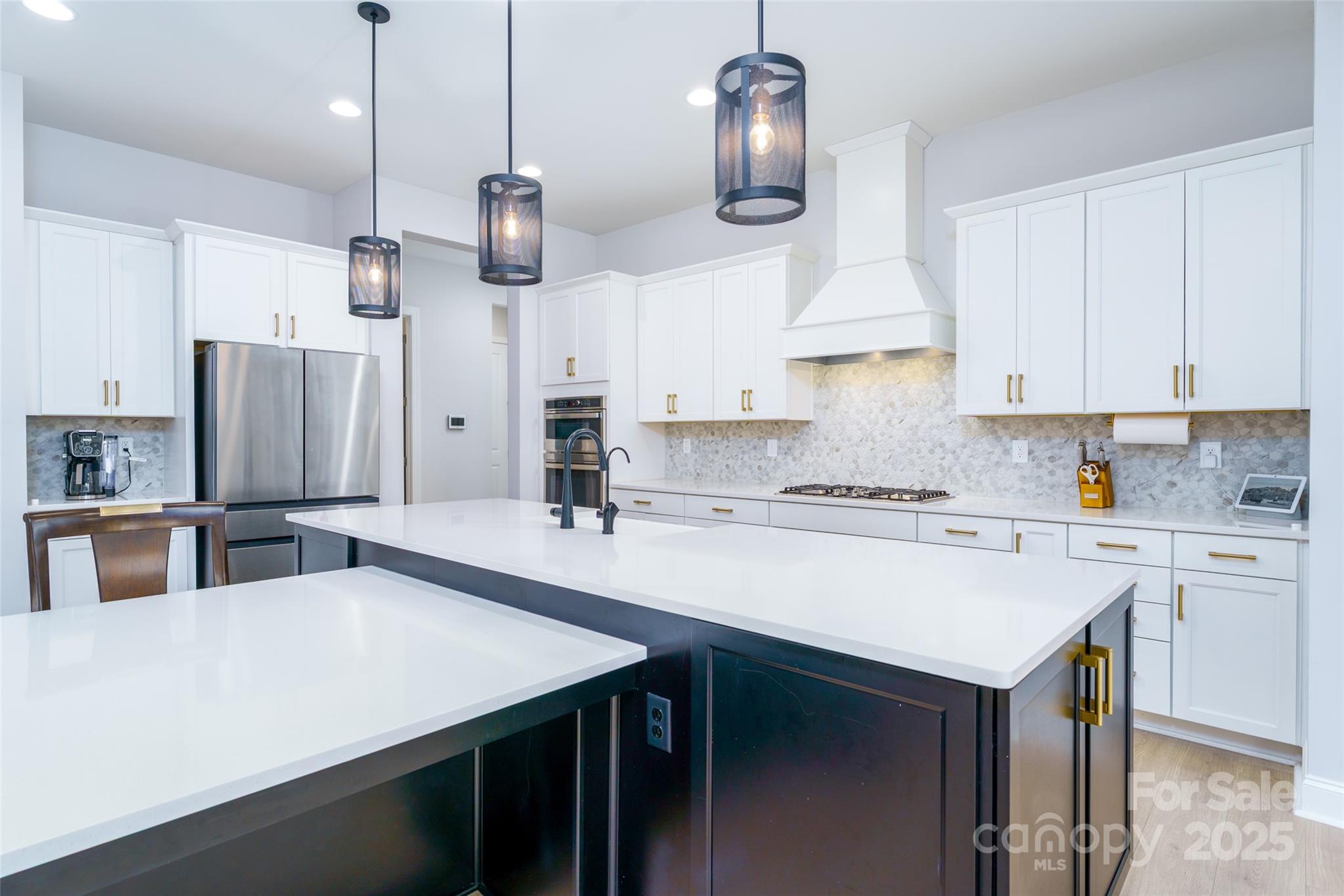 315 W Waterlynn Road Property Photo 9