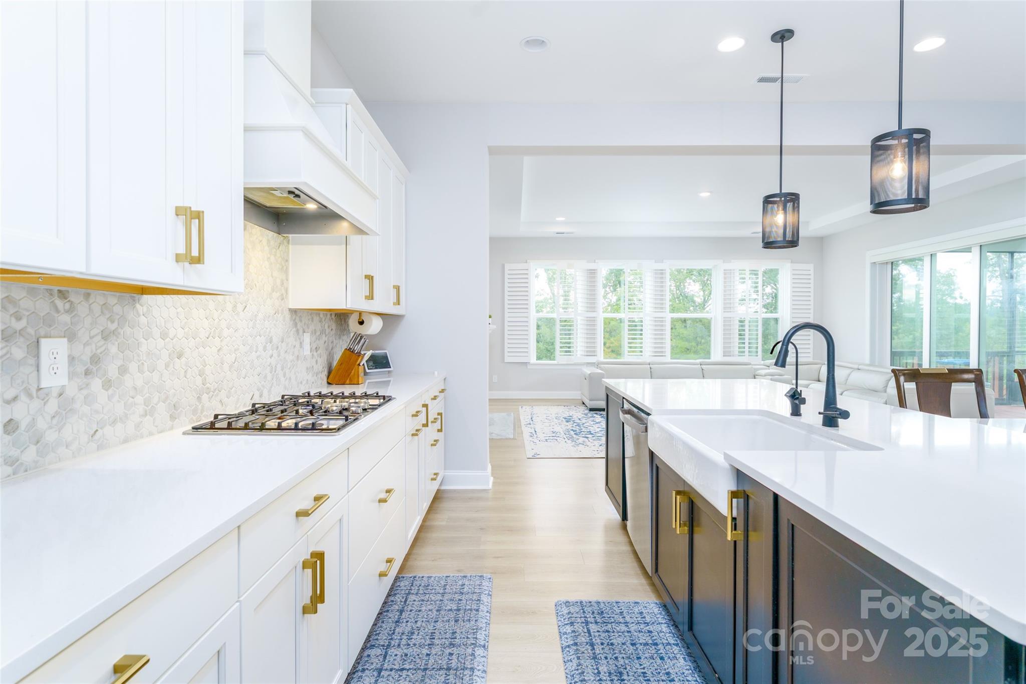 315 W Waterlynn Road Property Photo 10