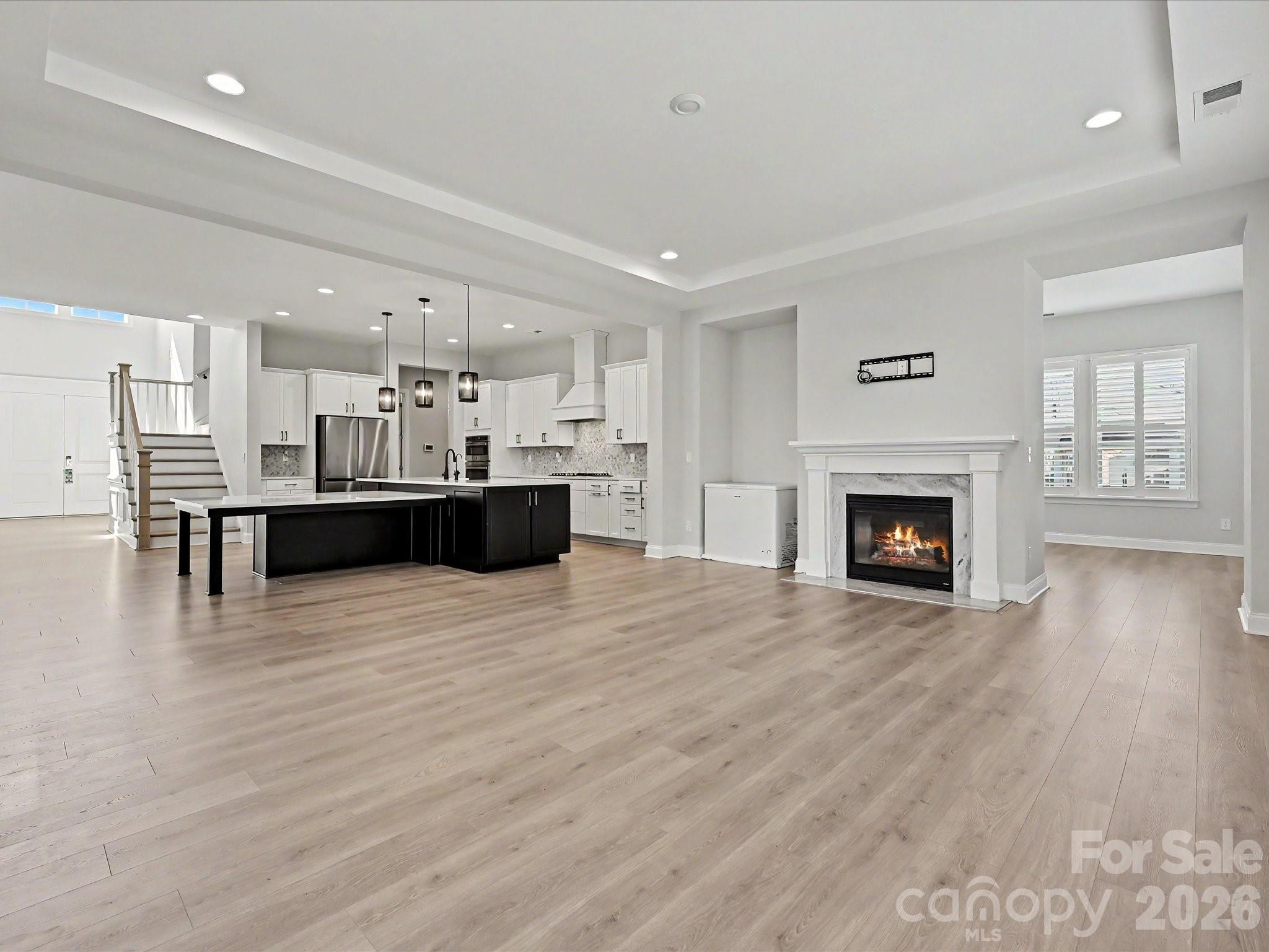 315 W Waterlynn Road Property Photo 19