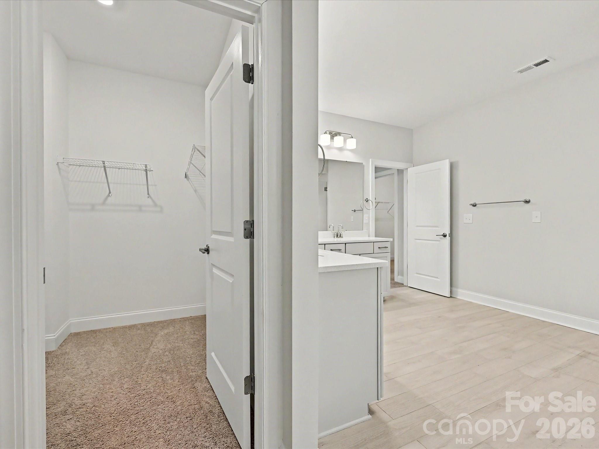 315 W Waterlynn Road Property Photo 31