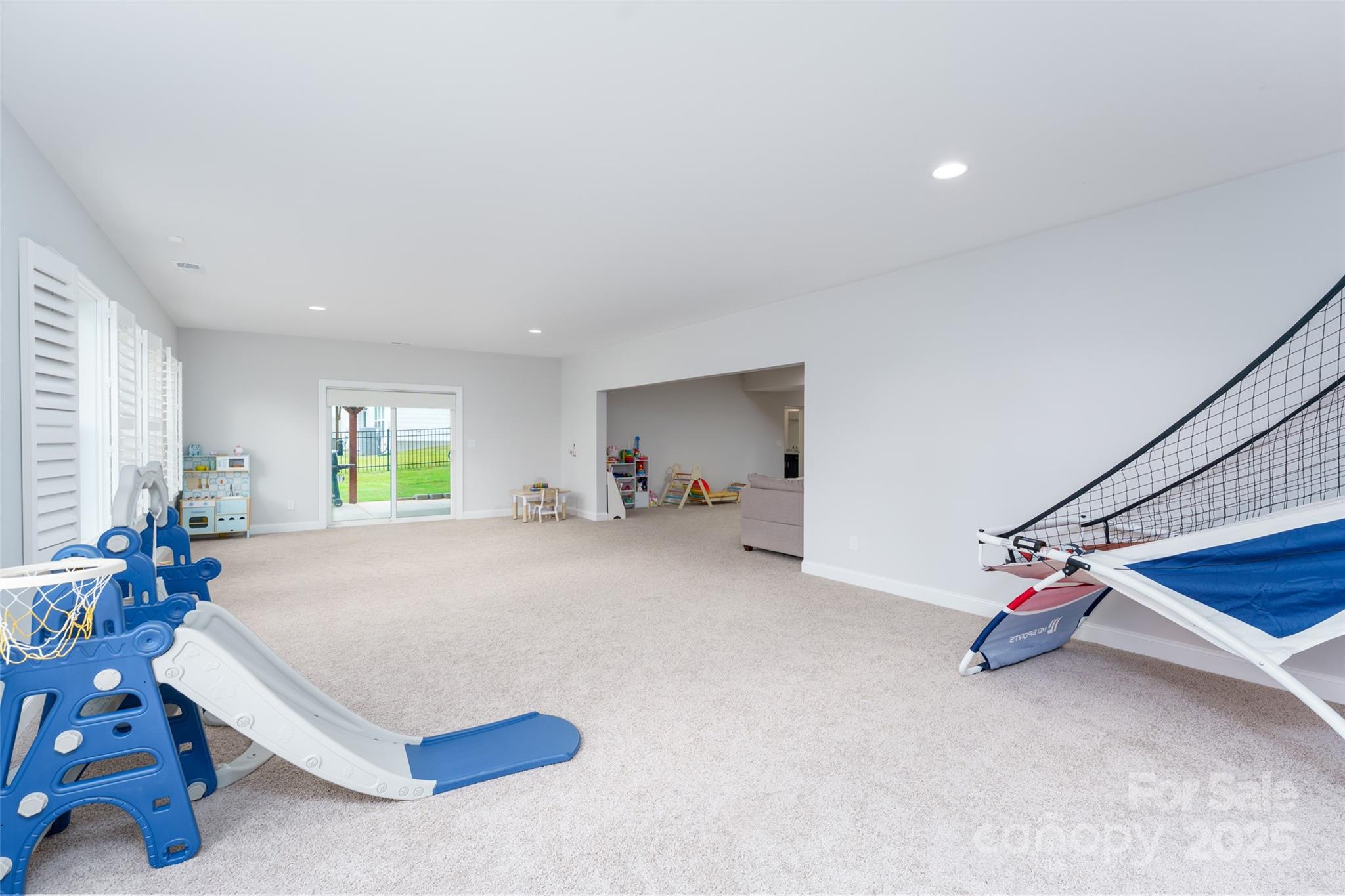 315 W Waterlynn Road Property Photo 34